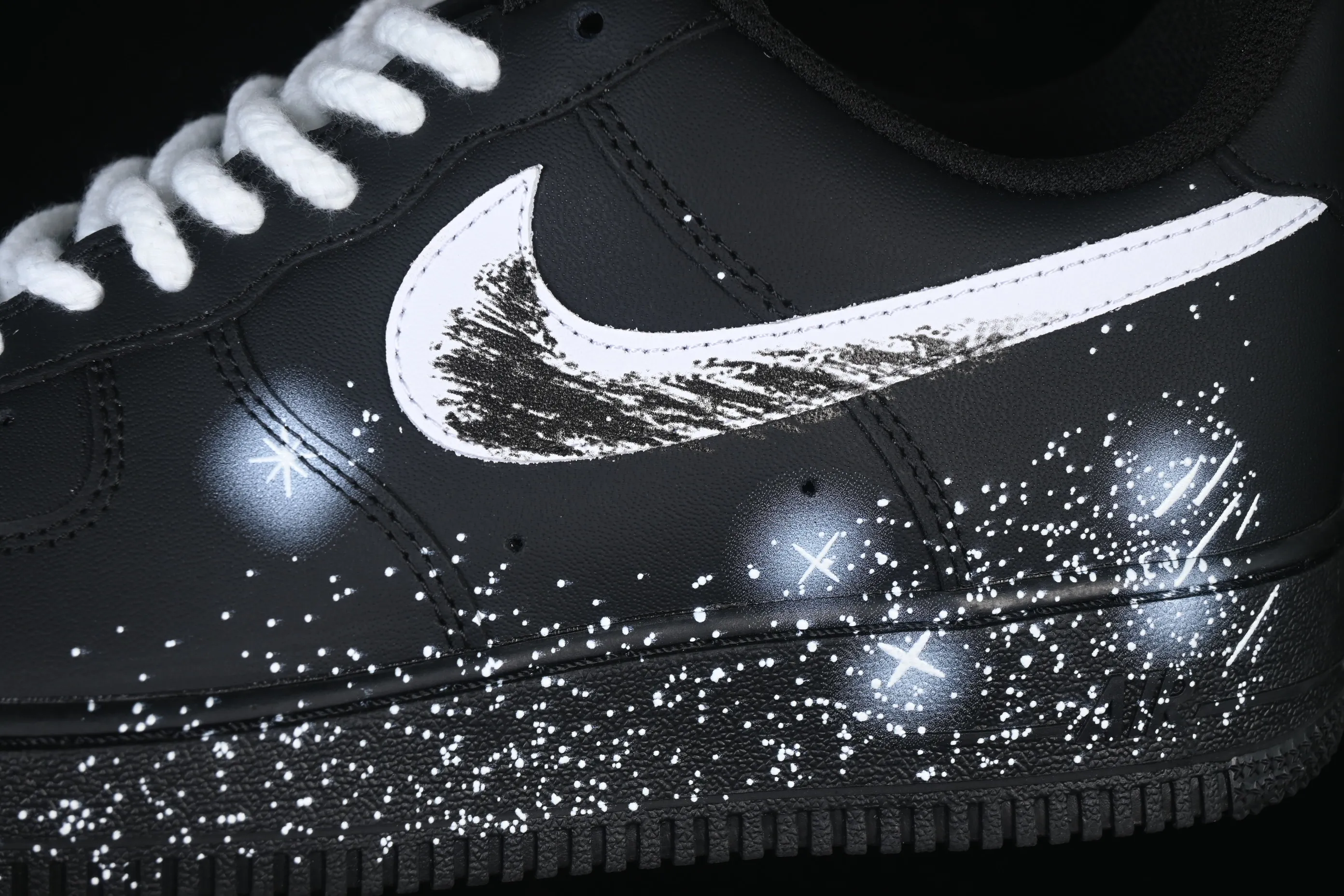 All categories Nk Air Force 1 Air Force series Nk Air Force 1 Low Air Force low top Nike Air Force 1'07 Low Two-dimensional theme Black space Air Force 1 low-top casual sneakers ZH0316-101